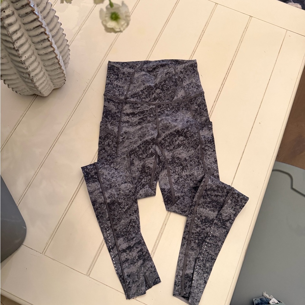 Lululemon Athletica Speckled Gray Leggings